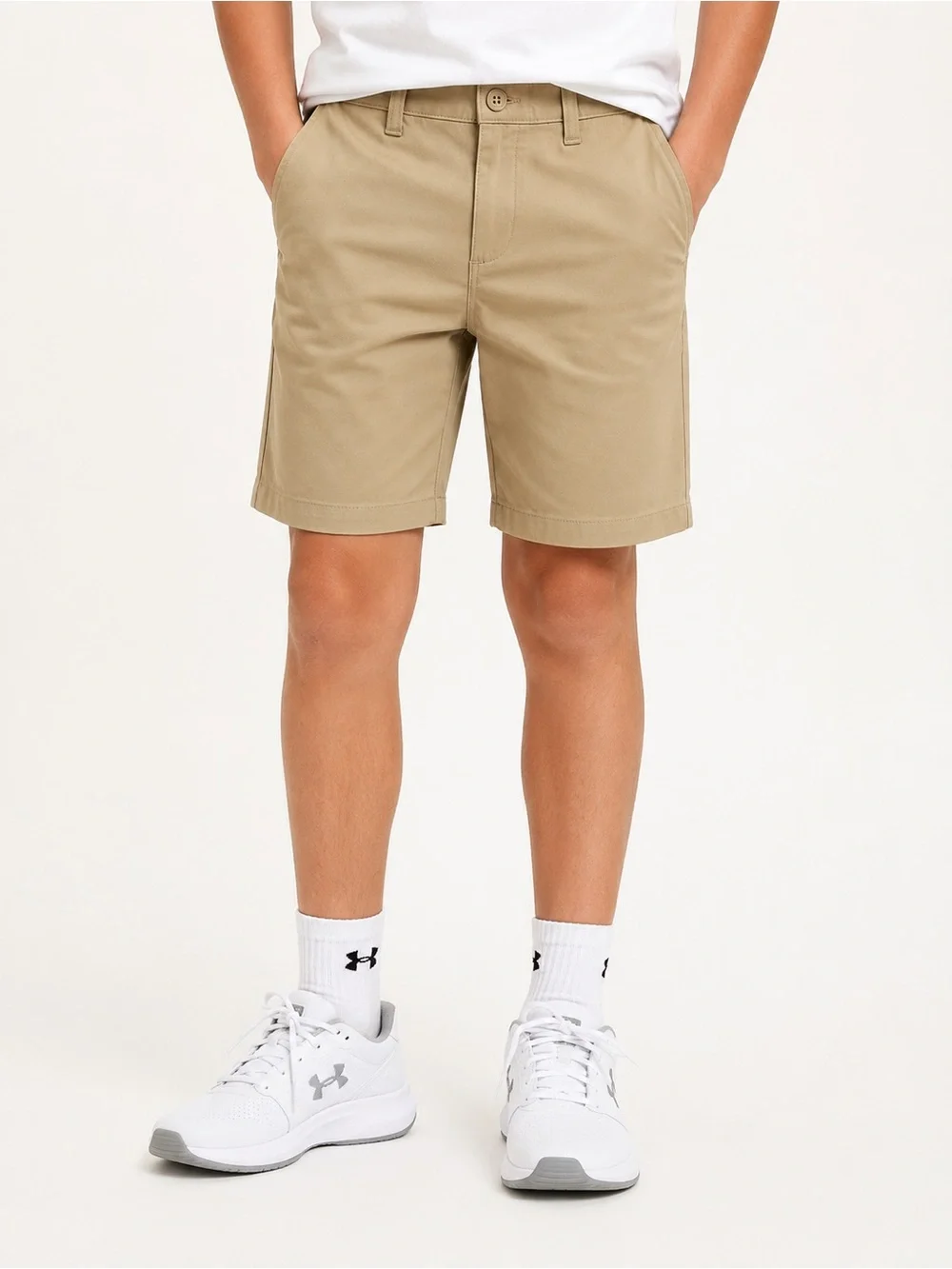 Under Armour Boys Khaki Shorts – Size 10 – NWT